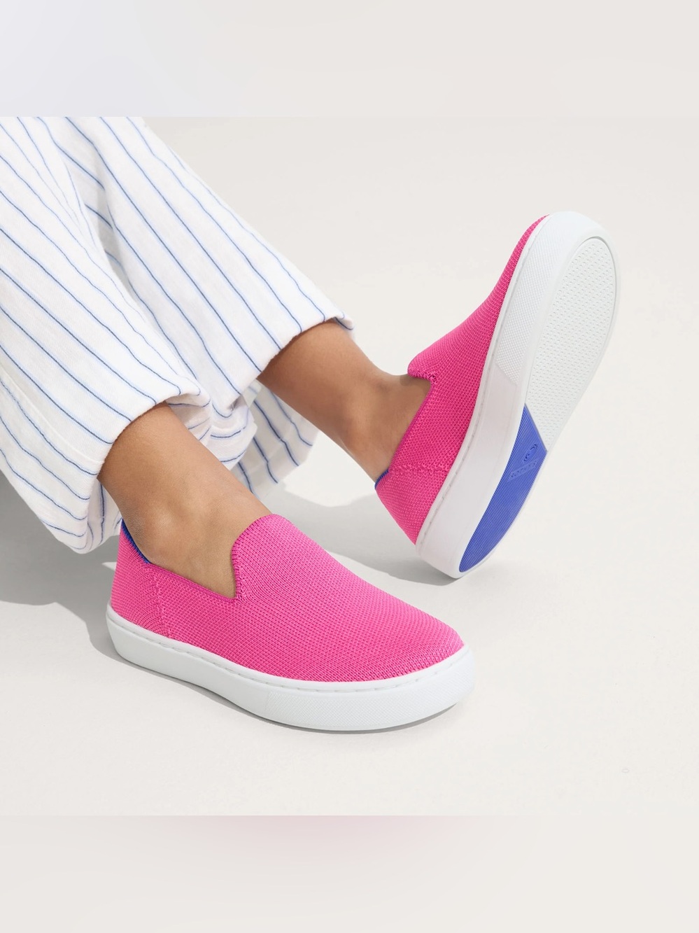 Rothy’s The Kid’s Sneakers in Bubble Gum Pink sz 10